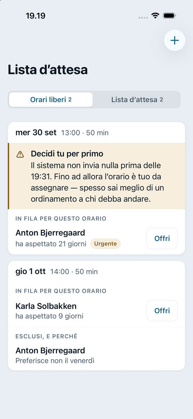 La lista d’attesa su iPhone: chi aspetta, da quanto, e chi è urgente